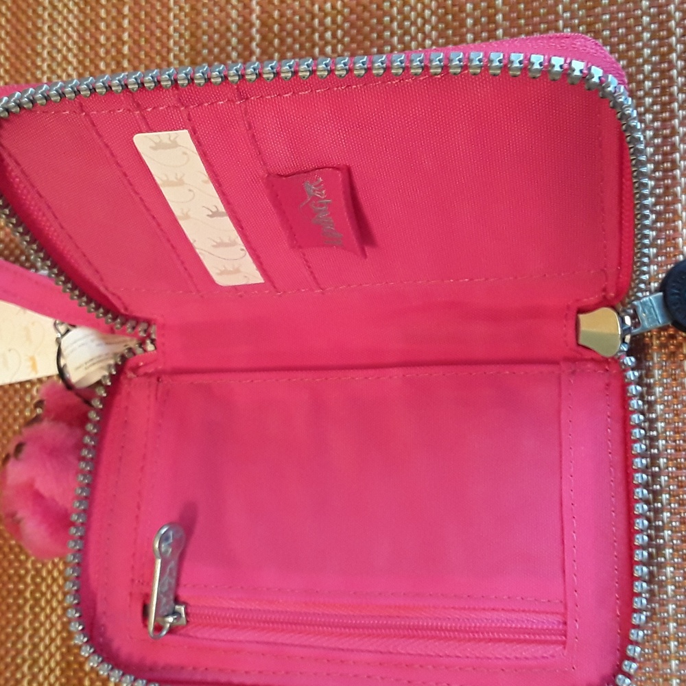 Kipling Small Wristlet - "Pattie" - Picture 4 of 8